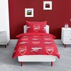 Arsenal sengetøj - 150x210 cm - Rødt vendbart sengesæt med logo - 100% bomulds sengelinned - Fodbold sengetøj