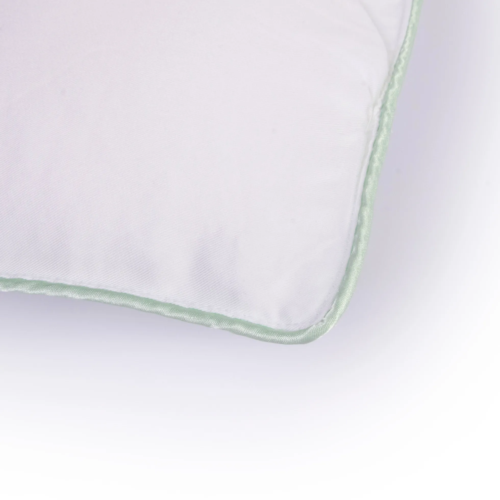 Baby sommerdyne - Blød bambusdyne og dunfiber - 70x100 cm - Borg Living