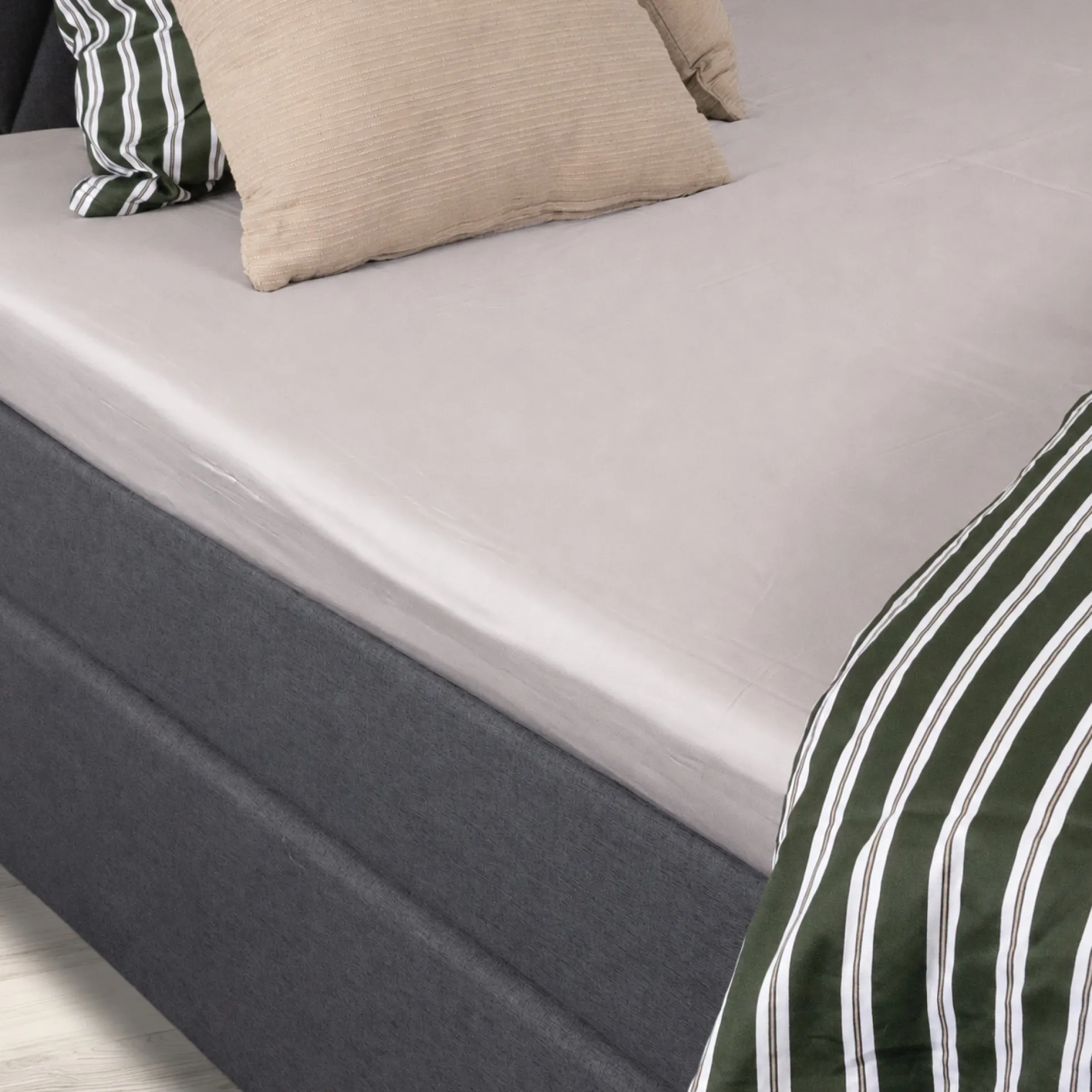 Bambus lagen - Kuvertlagen 180x200x8 cm - Lysegrå - 100% bambus - Lagen til topmadras