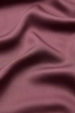 Bambus sengetøj 140x220 cm - 100% bambus - Bordeaux satinvævet