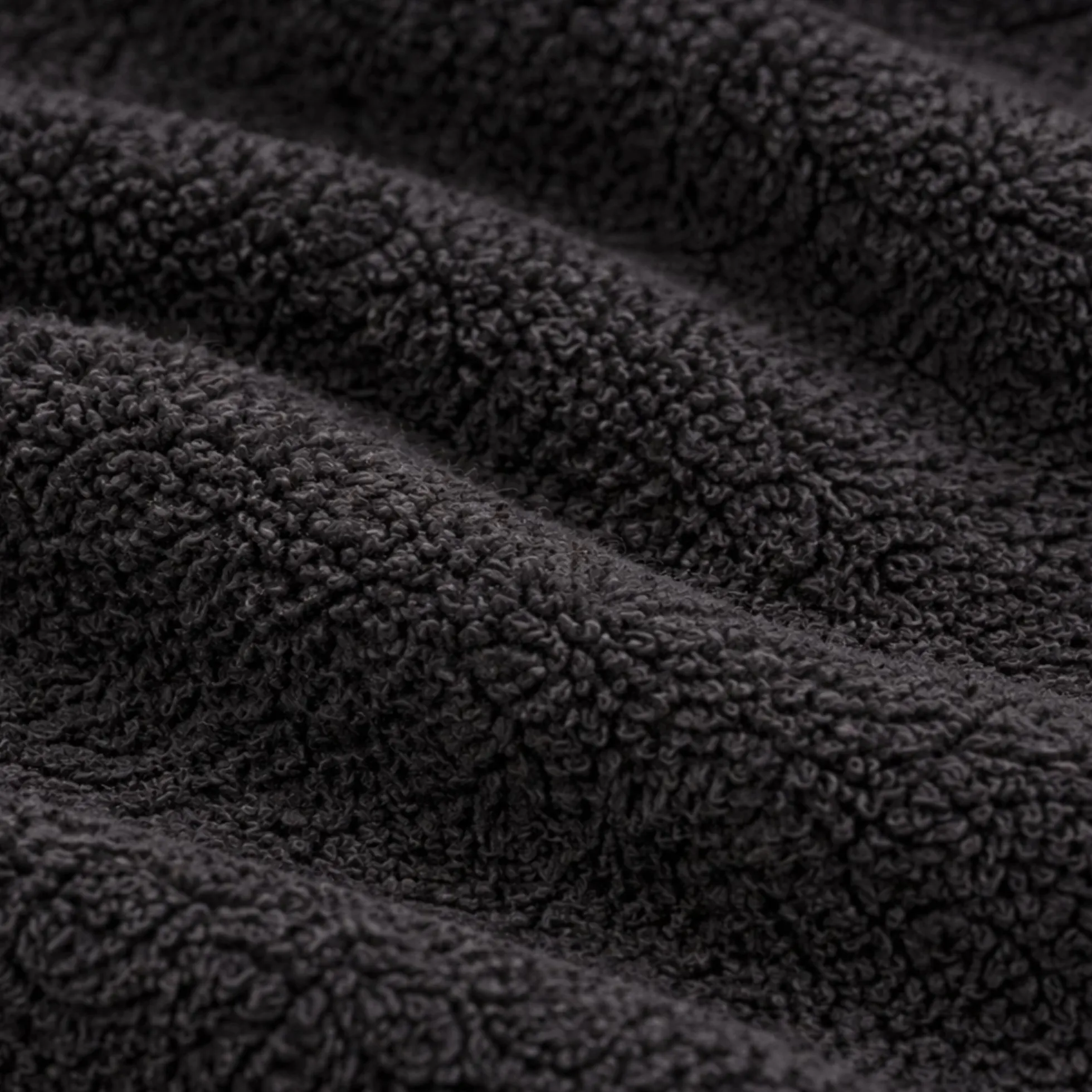 Bomulds håndklæde - 100% bomuld - Badehåndklæde 70x140 cm - Valmue - Sort