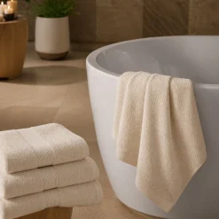 Bomulds håndklæde - 100% bomuld - Badehåndklæde 70x140 cm - Magnolia - Creme