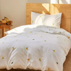Citron sengetøj - 100% bomuld - Babysengetøj 70x100 cm - Sandfarvet med citroner