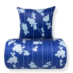 Dobbelt sengetøj 200x220 cm - 100% bomuldssatin - Rosenbloom - Blåt blomstret og stribet print