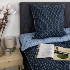 Dobbelt sengetøj 240x220 cm - 100% Bomuld - Vendbart med blåt harlequin design