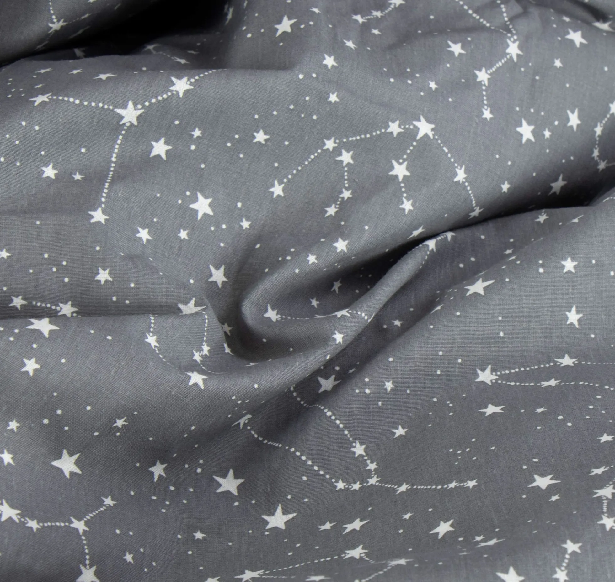 Dobbelt sengetøj 240x220 cm - 100% Bomuld - Zodiac grey - Vendbart med stjerner