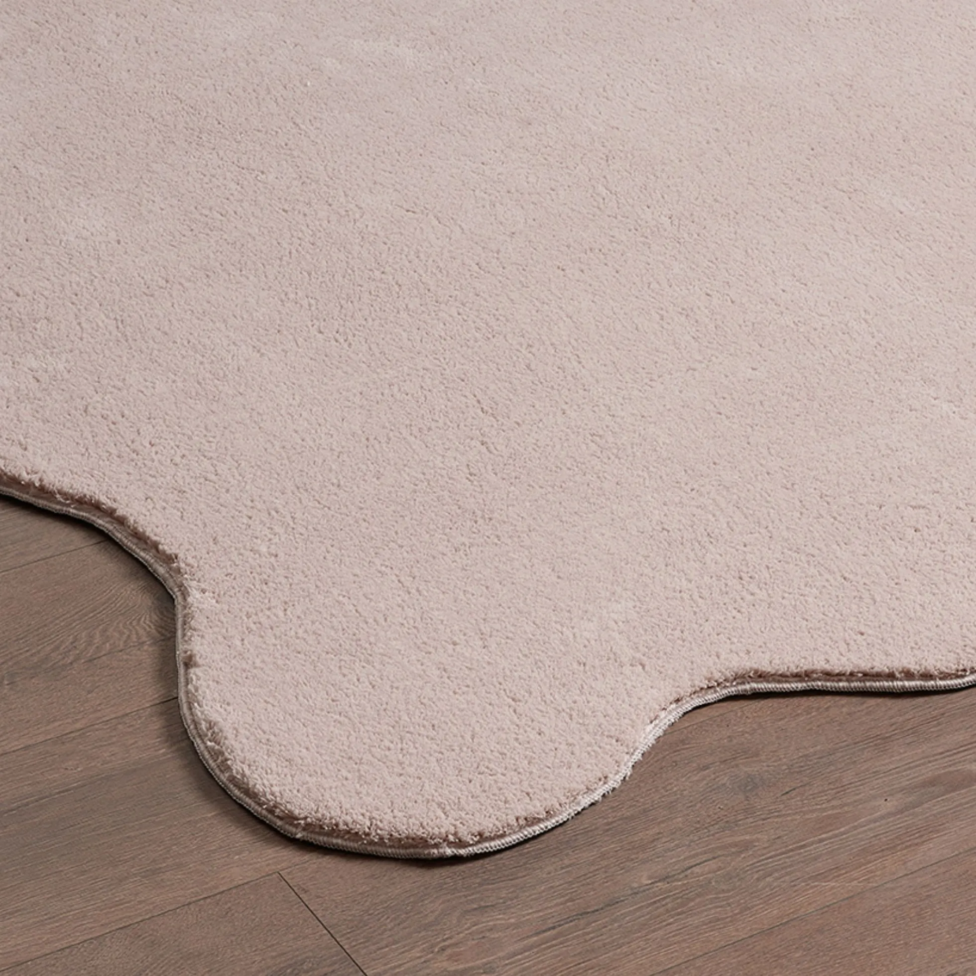 Gulvtæppe - 140x200 cm - Rosa - Shape - Nordstrand Home