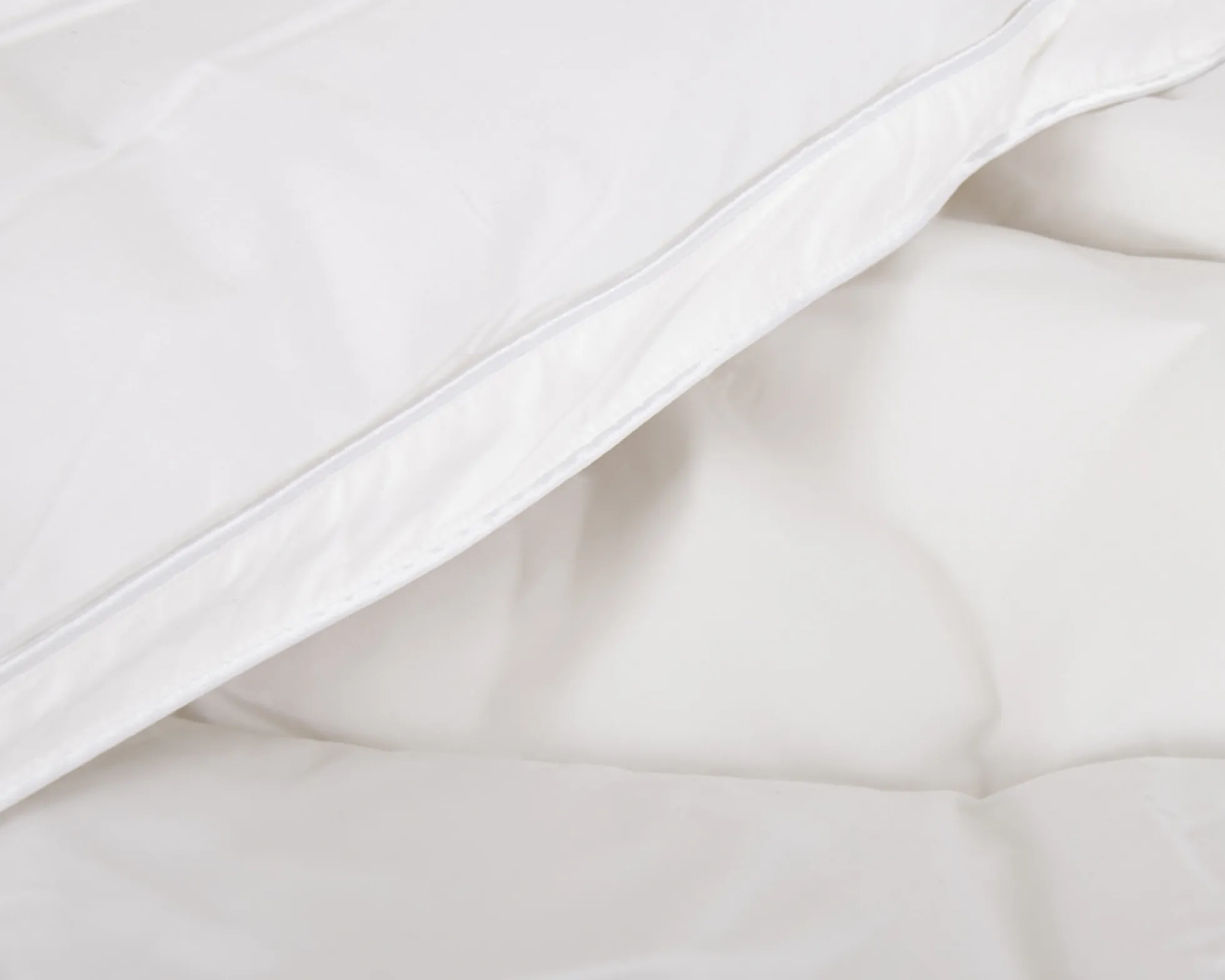 Helårsdyne - Allergivenlig dunfiberdyne - 140x200 cm - Fiberdyne fra Zen Sleep