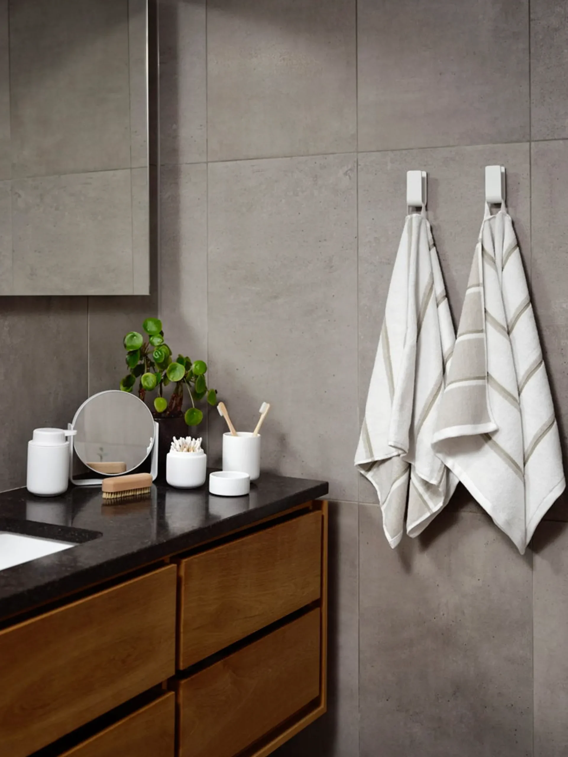 Håndklæde - 100% bomuld - Badehåndklæde 70x140 cm - Zone Denmark Sauna - Stribet White