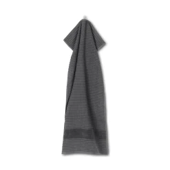 JUNA håndklæde - 100% økologisk bomuld - Badehåndklæde 70x140 cm - Check mørkegrå