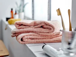 Økologisk håndklæde - 100% økologisk bomuld - Håndklæde lyserød 50x100 cm - Södahl Organic Comfort - Rosa