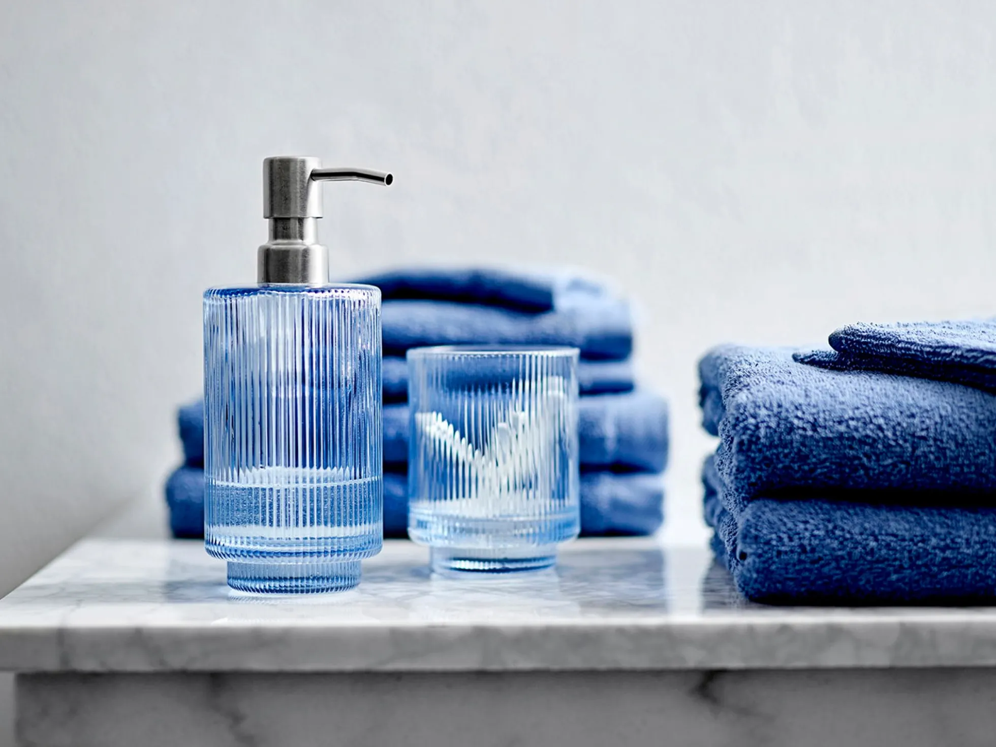 Økologisk håndklæde - 100% økologisk bomuld - Håndklæde blå 50x100 cm - Södahl Organic Comfort - Linen blue