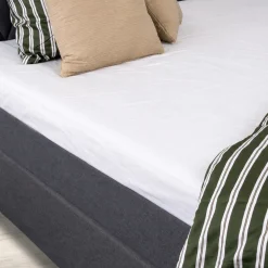 Kuvertlagen 180x200 cm - 100% blød bomuld - Højde 8 cm - Hvidt lagen til topmadras by Nordstrand Home