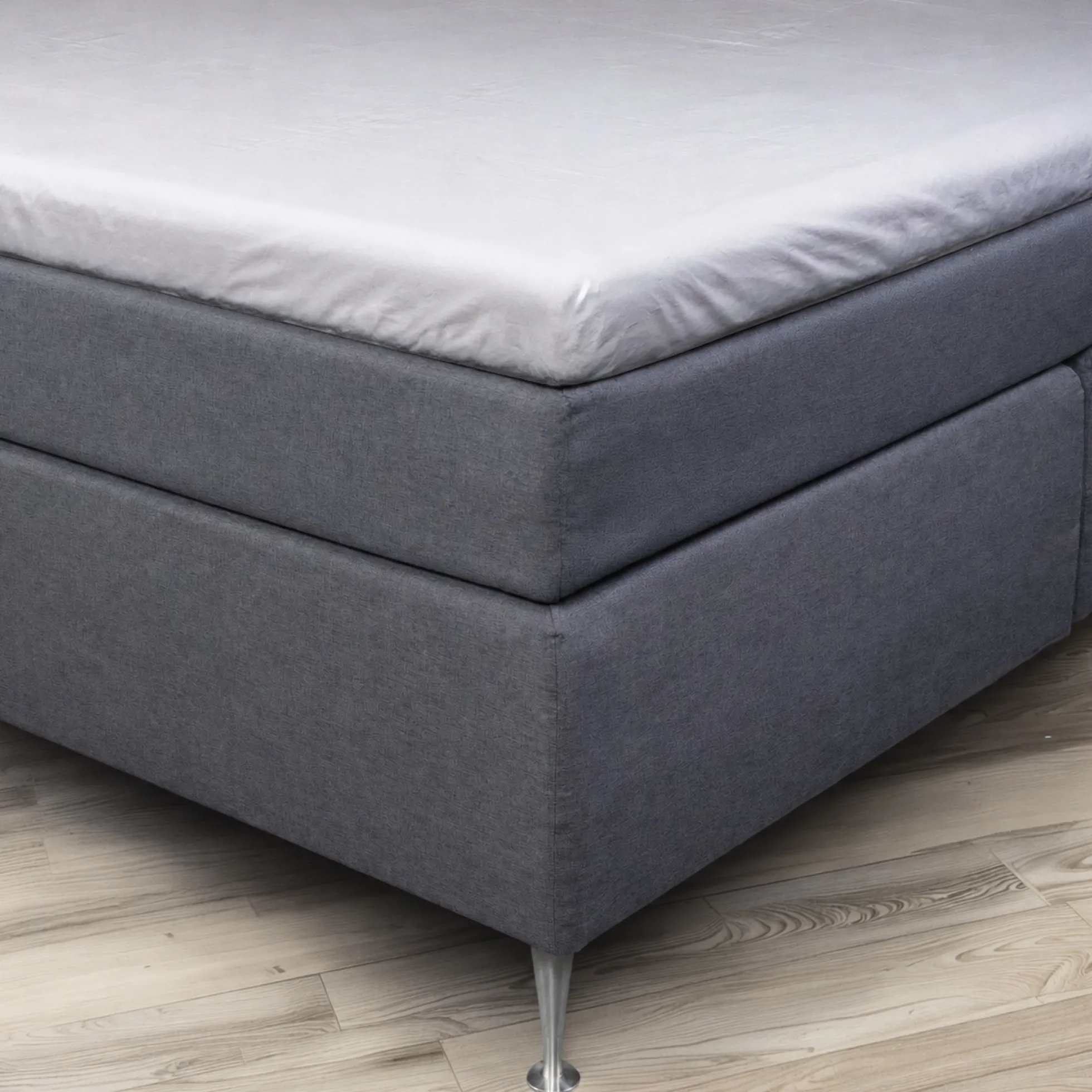 Kuvertlagen 90x200x8 cm - 100% Økologisk bomuldssatin - Grå - GOTS certificeret lagen til topmadras
