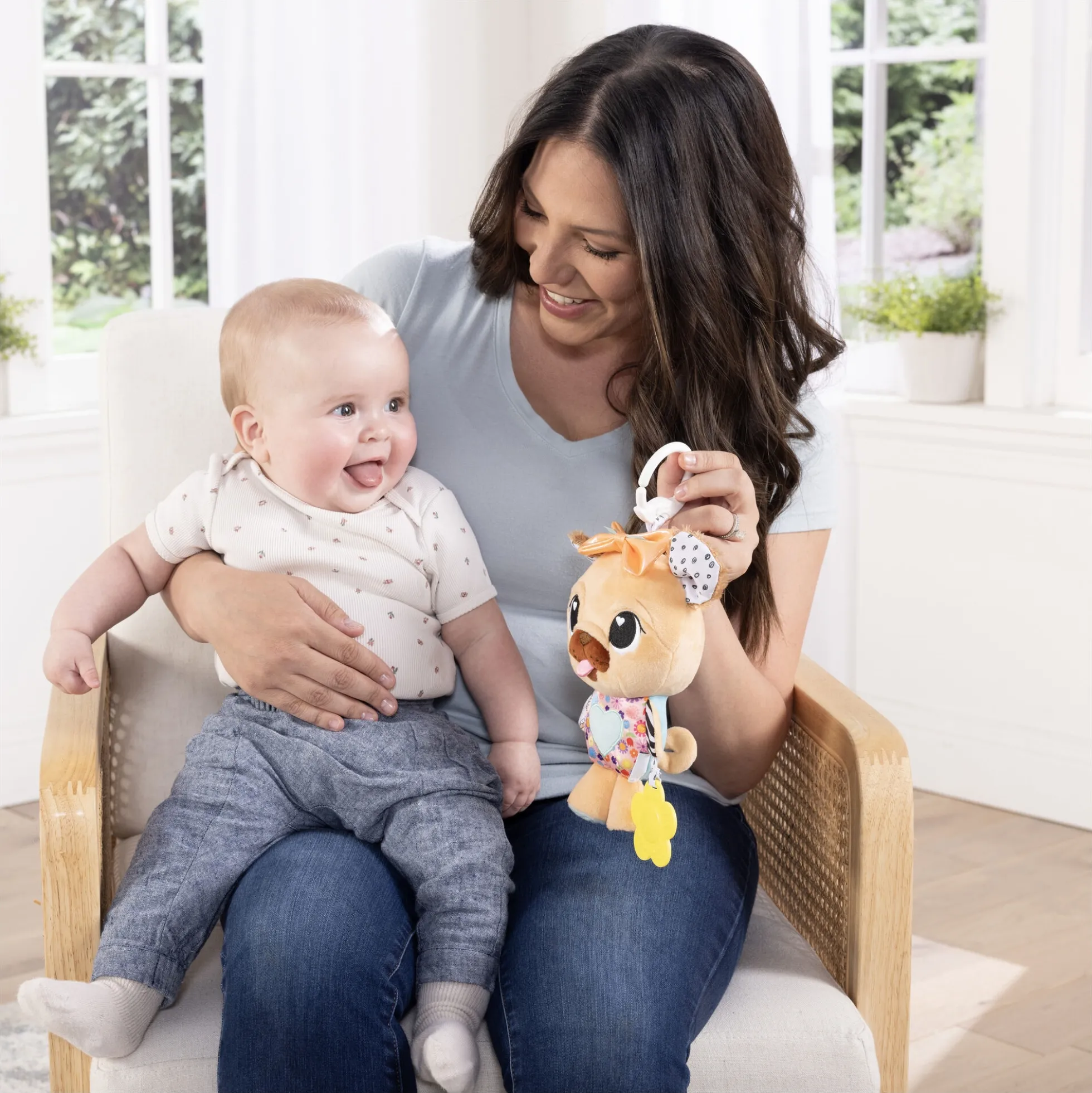 Lamaze Lovey the Pug Clip & Go sanselegetøj - Fra 0 mdr