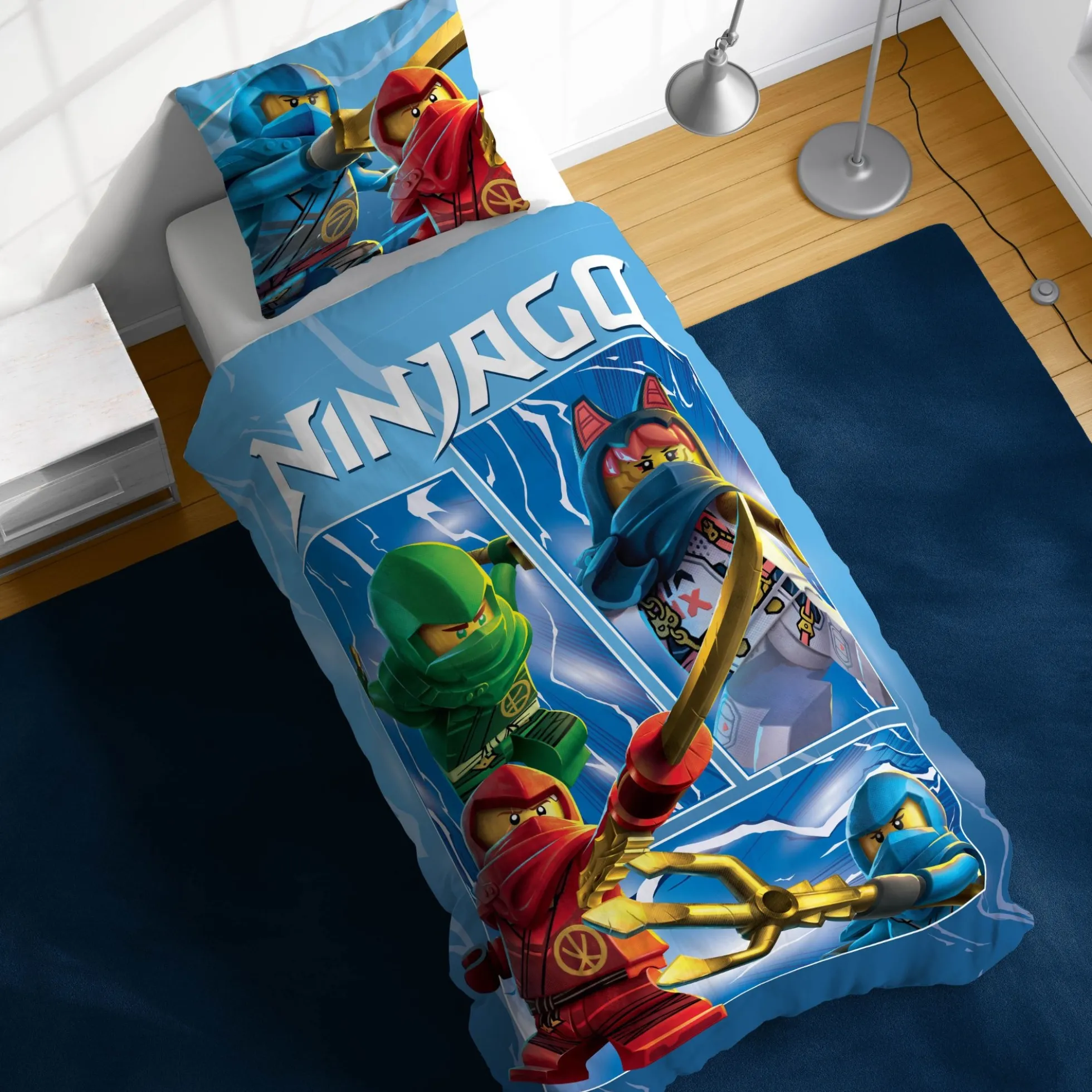 LEGO Ninjago sengetøj - 100% bomuld - Børnesengetøj 140x200 cm - LEGO sengetøj - Lloyd, Kai, Jay og Zane
