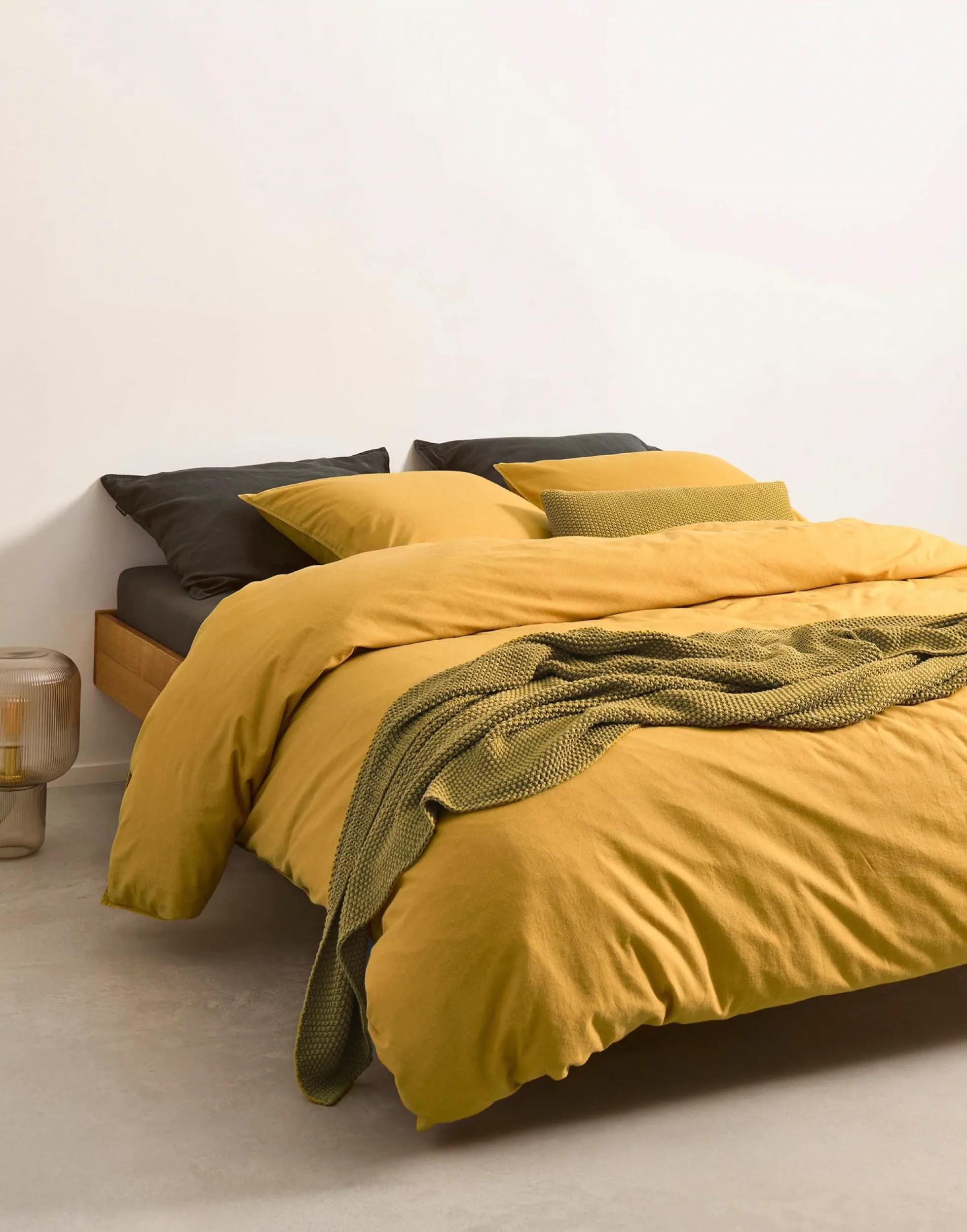 Marc O'Polo sengetøj - 100% Enzymvasket bomulds sengesæt - 140x200 cm - Senja Golden Yellow sengelinned