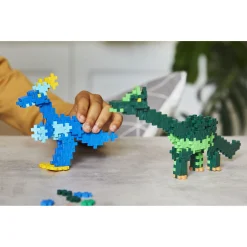 Plus-Plus dinosaur byggesæt med vulkan og byggeplader - 600 dele