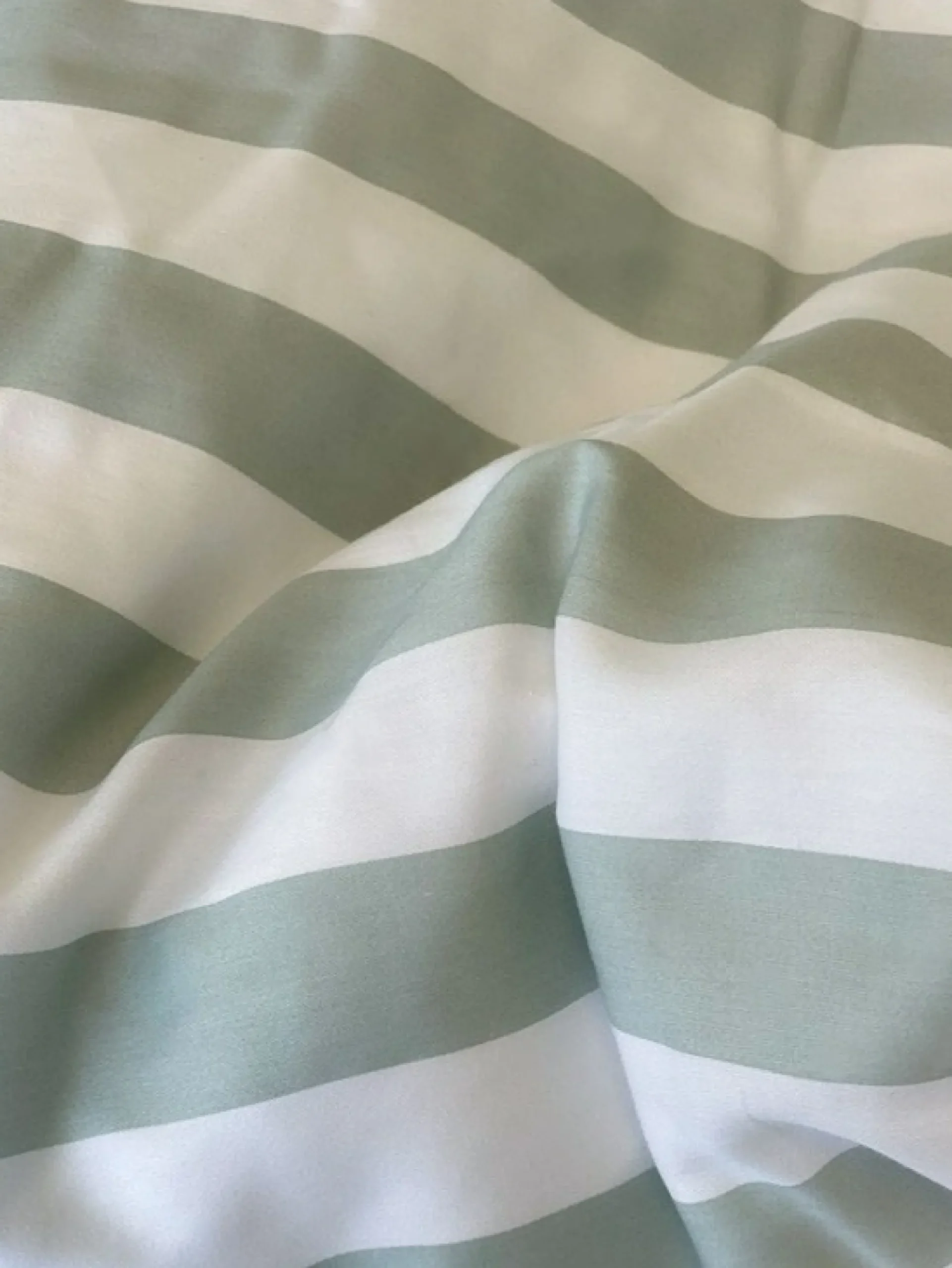 Pudebetræk 60x63 cm - 100% bomuldssatin - Nordic Stripe - Mint farvet striber