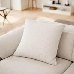 Pyntepude 45x45 cm - Hvid sofapude med fløjls look - Blød pude til sofaen - Borg Living