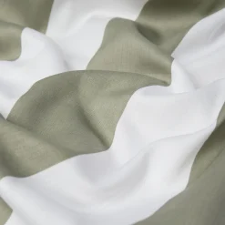 Sengetøj 140x200 cm - 100% bomuldssatin - Nordic Stripe - Brede olivengrønne striber
