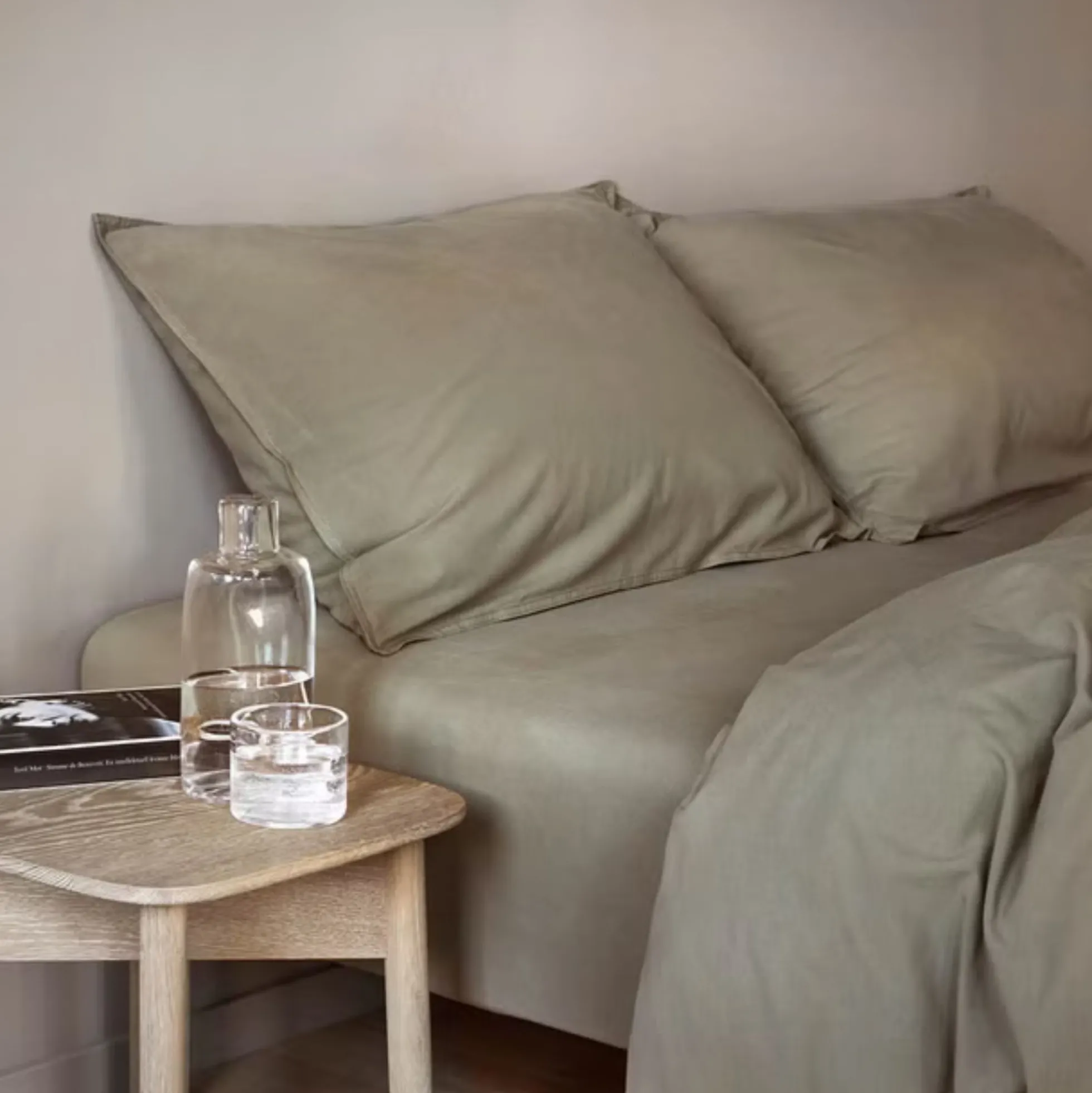 Sengetøj 140x220 cm - Stonewashed - Høie of Scandinavia - Frøya Olivengrøn