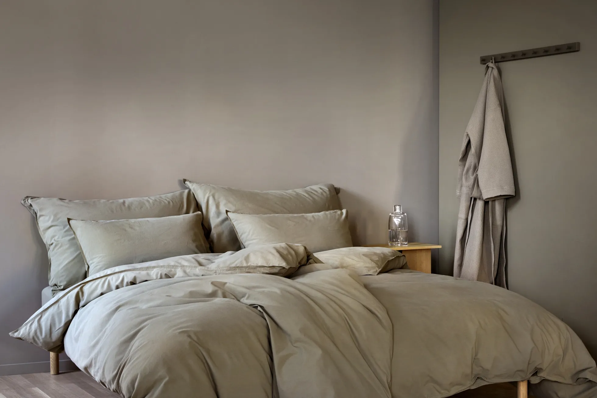 Sengetøj 140x220 cm - Stonewashed - Høie of Scandinavia - Frøya Olivengrøn
