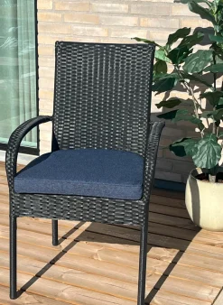 Siddehynde til havestol - Mørkeblå havehynde med 6 cm skum - Måler 48x49 cm - UV-resistent udendørs hynde - Nordstrand Home sædehynde