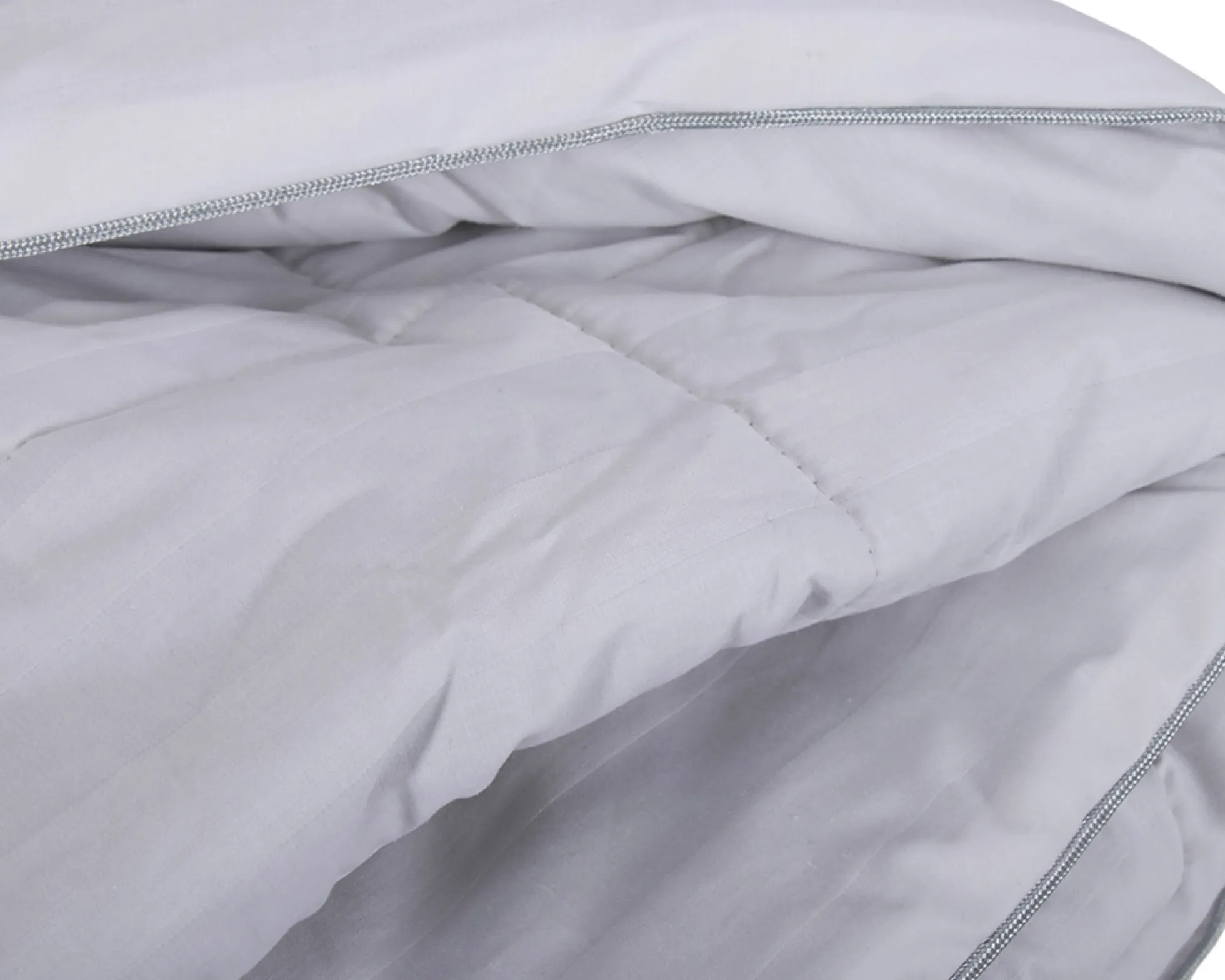 Silkedyne med 100% Mulberry silkefyld - Temperaturregulerende helårsdyne - 140x220 cm - Borg Living