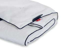 Sval sommer dobbeltsilkedyne med 100% langfibret silke - 240x220 cm - Nordic comfort Superior