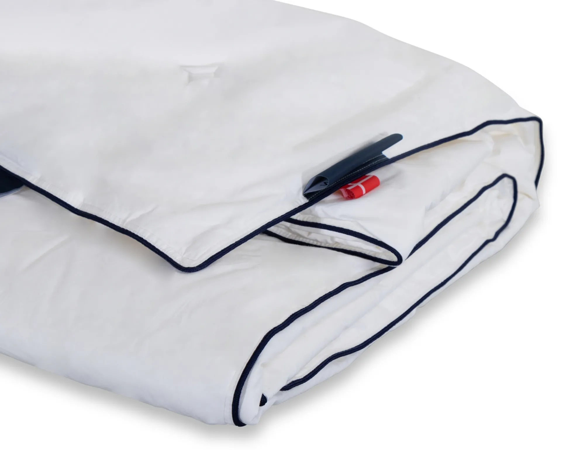 Sval sommer dobbeltsilkedyne med 100% langfibret silke - 240x220 cm - Nordic comfort Superior