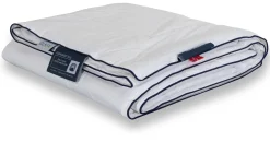 Sval sommer dyne - Silkedyne med 100% mulberry silke - 140x200 cm - Nordic Comfort