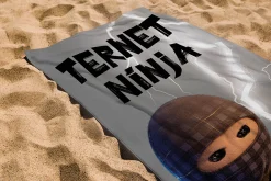Ternet Ninja håndklæde - 100% bomuld - Badehåndklæde 70x140 cm