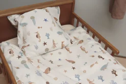 Undervands motiv sengetøj - 100% bomuld - Junior sengetøj 100x140 cm - Hvidt med undervands motiver